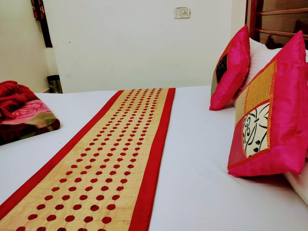 ניו דלהי Hotel Diamond מראה חיצוני תמונה